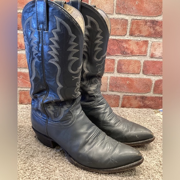 Justin Boots Other - Justin Men’s Vintage Gray leather Cowboy Boots size 11 D